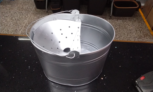 Metal Mop Bucket (small)